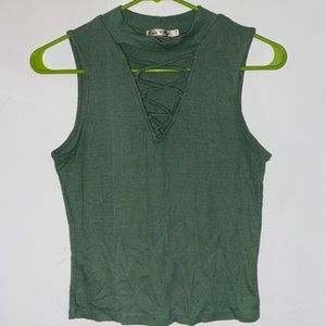 Trendy Army Green Tank Top 🦎